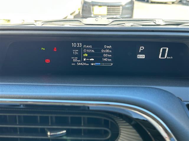 アクア Ｓスタイルブラック　ワンオーナー／ＬＥＤヘッドライト／純正ナビ／Ｂｌｕｅｔｏｏｔｈ／地デジＴＶ／バックカメラ／衝突軽減／レーンキープ／オートハイビーム／スマートキー／純正ＡＷ（4枚目）