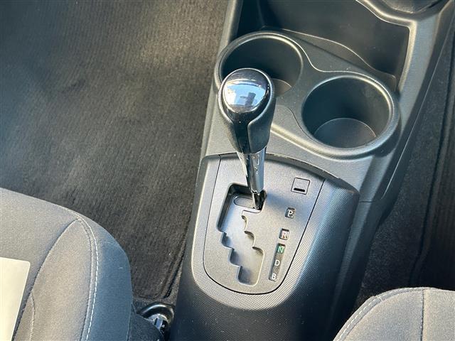 アクア Ｓスタイルブラック　ワンオーナー／ＬＥＤヘッドライト／純正ナビ／Ｂｌｕｅｔｏｏｔｈ／地デジＴＶ／バックカメラ／衝突軽減／レーンキープ／オートハイビーム／スマートキー／純正ＡＷ（9枚目）