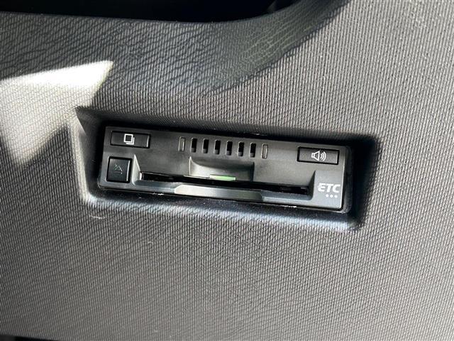 アクア Ｓスタイルブラック　ワンオーナー／ＬＥＤヘッドライト／純正ナビ／Ｂｌｕｅｔｏｏｔｈ／地デジＴＶ／バックカメラ／衝突軽減／レーンキープ／オートハイビーム／スマートキー／純正ＡＷ（11枚目）