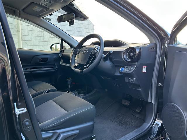 アクア Ｓスタイルブラック　ワンオーナー／ＬＥＤヘッドライト／純正ナビ／Ｂｌｕｅｔｏｏｔｈ／地デジＴＶ／バックカメラ／衝突軽減／レーンキープ／オートハイビーム／スマートキー／純正ＡＷ（28枚目）