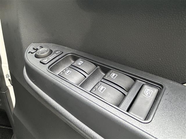 タント Ｘ　ワンオーナー／パワースライドドア／シートヒーター／社外ナビＴＶ／バックカメラ／前後ドラレコ／ＥＴＣ／ＬＥＤヘッドライト／衝突軽減／車線逸脱／誤発進抑制／スマートキー（13枚目）