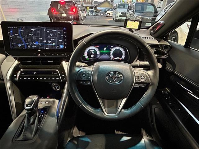 ハリアーハイブリッド Z レザーパッケージ 4WD/パノラマルーフ/黒革/パワーシート/シートヒーター/ベンチレーション/JBL/純正12.3型ナビ/地デジTV/全周囲/セーフティセンス/ハンズフリーパワーバックドア/純正AW(2枚目)