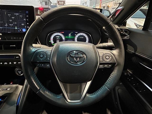 ハリアーハイブリッド Z レザーパッケージ 4WD/パノラマルーフ/黒革/パワーシート/シートヒーター/ベンチレーション/JBL/純正12.3型ナビ/地デジTV/全周囲/セーフティセンス/ハンズフリーパワーバックドア/純正AW(5枚目)