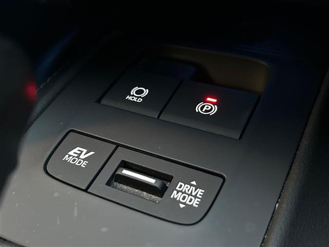 ハリアーハイブリッド Z レザーパッケージ 4WD/パノラマルーフ/黒革/パワーシート/シートヒーター/ベンチレーション/JBL/純正12.3型ナビ/地デジTV/全周囲/セーフティセンス/ハンズフリーパワーバックドア/純正AW(18枚目)