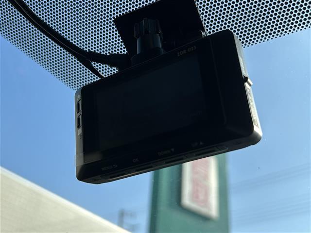 ヴォクシー ＺＳ（28枚目）