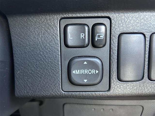 店頭在庫以外にも全国約４万台※の在庫から、ぴったりな１台をご提案します！※２０２３年１０月現在の在庫台数です。売約済の可能性があります。