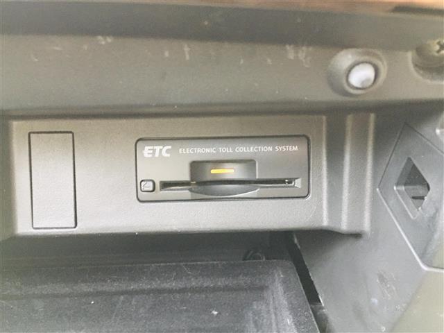 ベースグレード 純正ナビ フルセグTV BT バックカメラ ETC 追従クルコン ステリモレーンキープ 衝突軽減ブレーキ パワーシート 横滑り防止装置 スマートキー ドラレコ(9枚目)