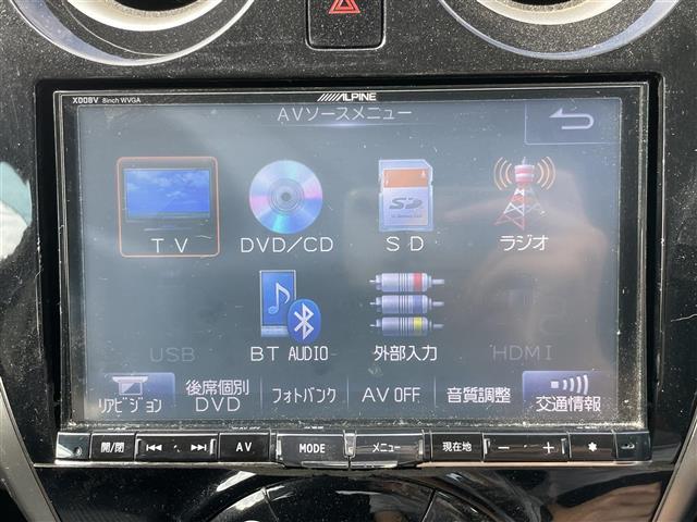 ノート Ｘ　ＤＩＧ－Ｓ　Ｖセレクション＋セーフティ　ワンオーナーターボアルパインナビワンセグテレビバックカメラアラウンドビューモニターウィンカーミラードアバイザープッシュスタート純正フロアマットスペアキー１個（2枚目）