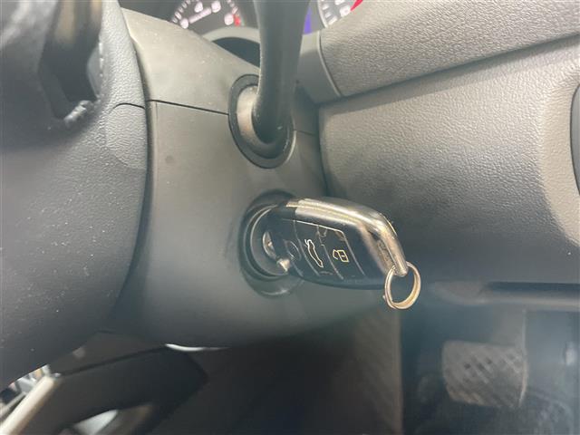 A3 スポーツバック2.0TFSIクワトロ 4WDターボ純正ホイール夏タイヤ装着社外ホイールスタッドレスタイヤ車載メモリナビワンセグテレビバックカメラドアバイザー運転席助手席電動シート(12枚目)
