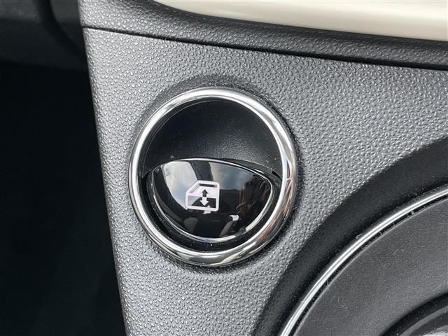 ５００ １．２　ドルチェ　ワンオーナーガラスルーフ純正ホイール夏タイヤ装着純正フロアマットステアリングスイッチハンズフリーパドルシフト前後ドライブレコーダースペアキー１個（12枚目）