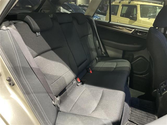 レガシィアウトバック ベースグレード　４ＷＤメモリナビフルセグテレビバックカメラ純正ホイール装着スタッドレスタイヤ車載アイドリングストップウィンカーミラークルーズコントロール運転席シートメモリー運転助手席電動シート前（21枚目）