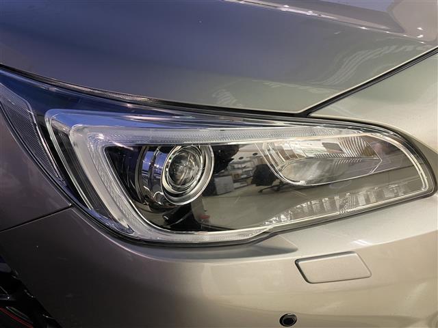 レガシィアウトバック ベースグレード　４ＷＤメモリナビフルセグテレビバックカメラ純正ホイール装着スタッドレスタイヤ車載アイドリングストップウィンカーミラークルーズコントロール運転席シートメモリー運転助手席電動シート前（23枚目）