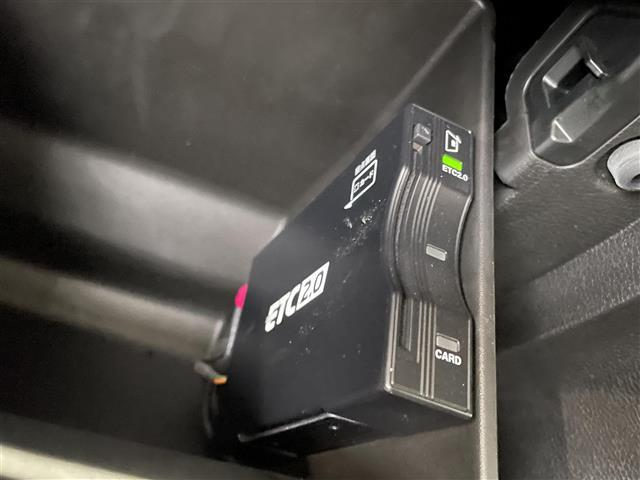 ジープ・ラングラーアンリミテッド サハラ 4WDメモリナビワンセグテレビバックカメラ純正ホイール夏タイヤ装着クルーズコントロールドアバイザープッシュスタートETC2.0純正フロアマットALPINEスピーカーBluetoo(6枚目)