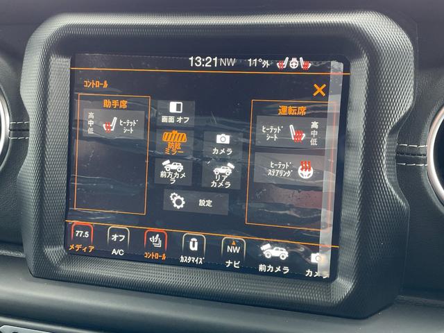 ジープ・ラングラーアンリミテッド サハラ 4WDメモリナビワンセグテレビバックカメラ純正ホイール夏タイヤ装着クルーズコントロールドアバイザープッシュスタートETC2.0純正フロアマットALPINEスピーカーBluetoo(10枚目)