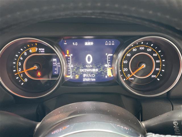 ジープ・ラングラーアンリミテッド サハラ 4WDメモリナビワンセグテレビバックカメラ純正ホイール夏タイヤ装着クルーズコントロールドアバイザープッシュスタートETC2.0純正フロアマットALPINEスピーカーBluetoo(34枚目)