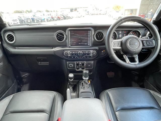 ジープ・ラングラーアンリミテッド サハラ 4WDメモリナビワンセグテレビバックカメラ純正ホイール夏タイヤ装着クルーズコントロールドアバイザープッシュスタートETC2.0純正フロアマットALPINEスピーカーBluetoo(46枚目)