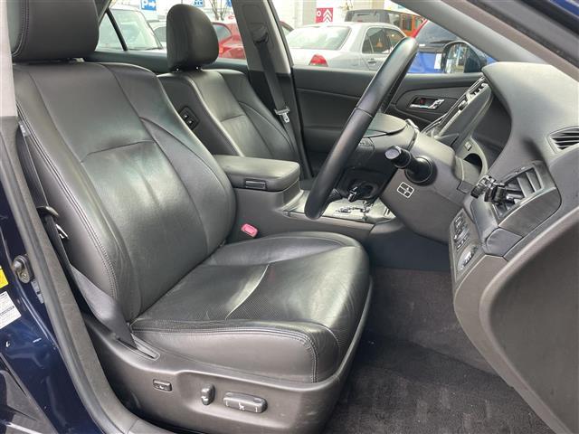 クラウン 3.5アスリートGパッケージ サンルーフ純正ホイール18インチ夏タイヤ装着メモリナビワンセグテレビバックカメラウィンカーミラークルーズコントロールドアバイザープッシュスタートイージークローザーETCシートメモ(24枚目)