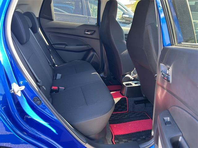 スイフトスポーツ ＺＣ３３Ｓ　ファイナルエディション　６ＭＴワンオーナーターボ純正ホイール夏タイヤ装着メモリナビフルセグテレビレーダークルーズコントロールバックカメラアラウンドビューモニター運転席シートヒータードアバイザープッシュス（7枚目）