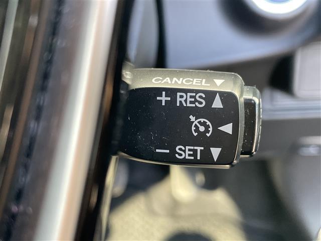 アクア Ｇ　メモリナビバックカメラ純正ホイール冬タイヤウィンカーミラークルーズコントロールドアバイザープッシュスタートＥＴＣフロアマット走行モードレベライザーＢｌｕｅｔｏｏｔｈステアリング（5枚目）