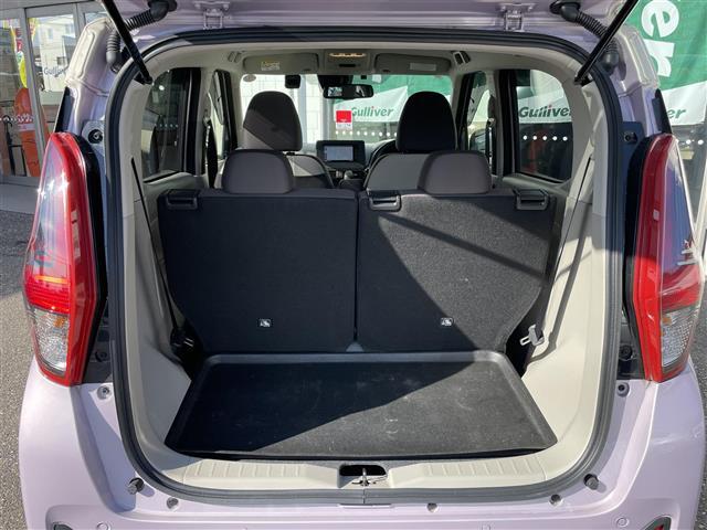 デイズ Ｘ　ワンオーナー４ＷＤ純正ホイール夏タイヤメモリナビフルセグテレビバックカメラアラウンドビューモニターウィンカーミラードアバイザープッシュスタートＥＴＣ純正フロアマットステアリング（20枚目）