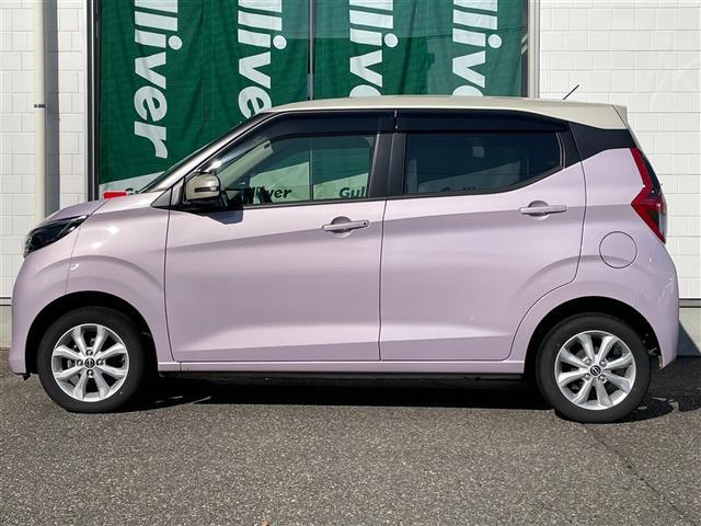 デイズ Ｘ　ワンオーナー４ＷＤ純正ホイール夏タイヤメモリナビフルセグテレビバックカメラアラウンドビューモニターウィンカーミラードアバイザープッシュスタートＥＴＣ純正フロアマットステアリング（25枚目）