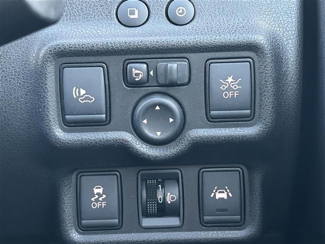 ノート ｅ－パワー　Ｘ　★純正７インチＳＤナビ（ＭＭ３１６Ｄ－Ｗ）★全方位カメラ★ＥＴＣ★プリクラッシュ★純正フロアマット★フルセグＴＶ★プッシュスタート★コーナーセンサー★横滑り防止装置★レーンキープアシスト★保証書（11枚目）