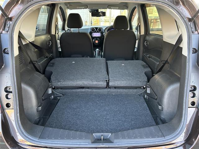 ノート ｅ－パワー　Ｘ　★純正７インチＳＤナビ（ＭＭ３１６Ｄ－Ｗ）★全方位カメラ★ＥＴＣ★プリクラッシュ★純正フロアマット★フルセグＴＶ★プッシュスタート★コーナーセンサー★横滑り防止装置★レーンキープアシスト★保証書（13枚目）