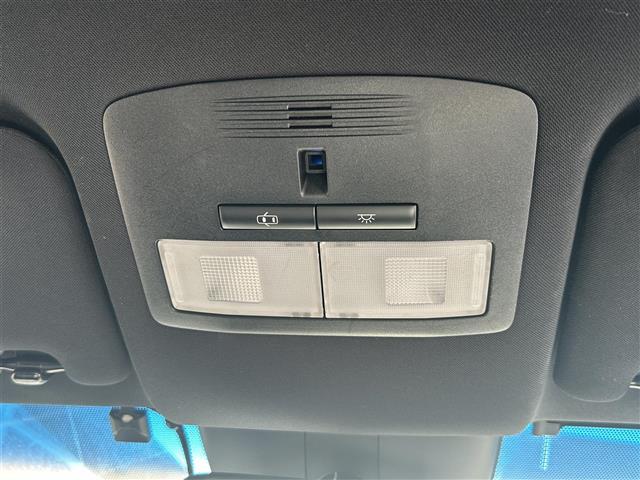 ハリアー プレミアム ★純正メモリーナビ(NSZN-W64T)★フルセグTV★CD/DVD/Bluetooth/FM/AM★バックカメラ★ビルトインETC★前後ドライブレコーダー★レーンディパーチャーアラート(11枚目)