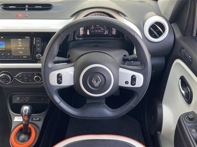 トゥインゴ バイブス　★ワンオーナー★ディスプレイオーディオ★Ｂｌｕｅｔｏｏｔｈ／ＦＭ／ＡＭ★バックカメラ★ＥＴＣ★ドライブレコーダー★Ｄ／Ｎ　シートヒーター★クルーズコントロール★レーンキープアシスト（3枚目）