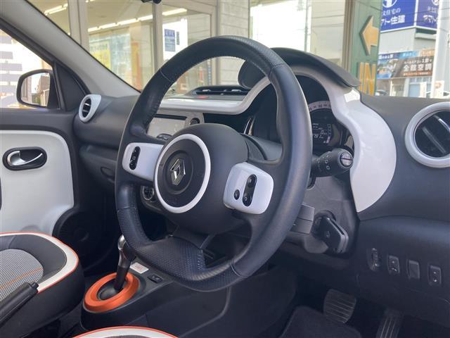 トゥインゴ バイブス　★ワンオーナー★ディスプレイオーディオ★Ｂｌｕｅｔｏｏｔｈ／ＦＭ／ＡＭ★バックカメラ★ＥＴＣ★ドライブレコーダー★Ｄ／Ｎ　シートヒーター★クルーズコントロール★レーンキープアシスト（4枚目）