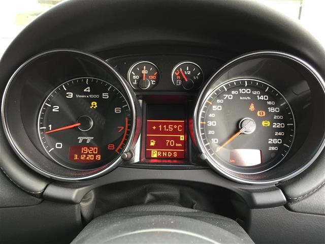 2.0 TFSI(4枚目)