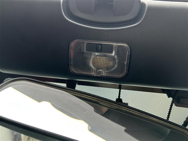 アバルト124 スパイダー ベースグレード(32枚目)