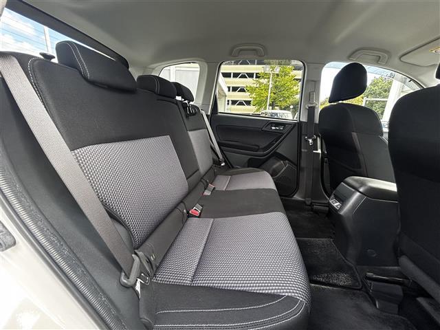 フォレスター ２．０ｉ－Ｌ　アイサイト（35枚目）