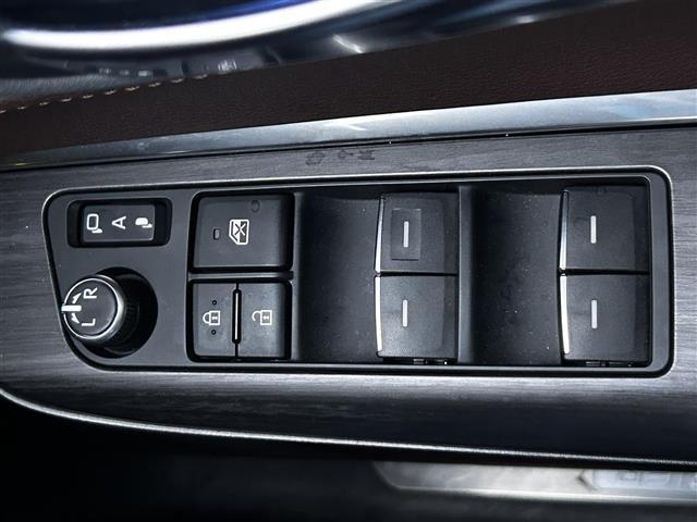 �݂Ȃ��܂̂��ԑI�т̂���`���������Ă��������I�X�^�b�t�ꓯ�S��育���X�A���₢���킹�����҂����Ă���܂��I