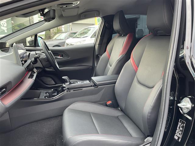 プリウス Z 1オナ/内装アマチュアレッド/モデリスタエアロ/シグネチャーイルミ/クールシャインキット/ドラレコ前後/デジタルインナーミラー(15枚目)