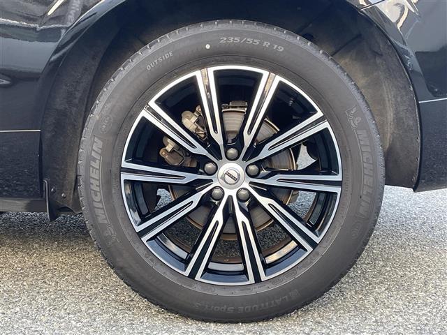 XC60 T5 AWD インスクリプション 1オナ/茶革/ナビ/TV/BT/19AW/衝突軽減B(8枚目)