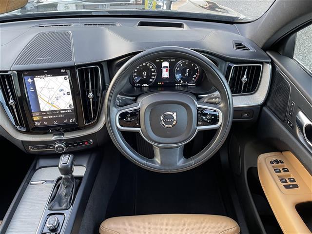 XC60 T5 AWD インスクリプション 1オナ/茶革/ナビ/TV/BT/19AW/衝突軽減B(13枚目)