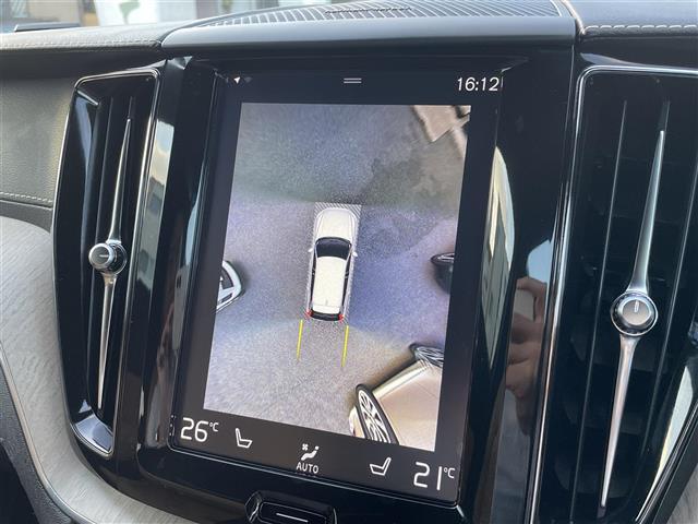 XC60 T5 AWD インスクリプション 1オナ/茶革/ナビ/TV/BT/19AW/衝突軽減B(16枚目)