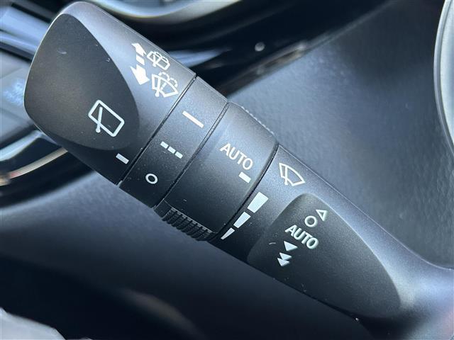 Ｃ－ＨＲ Ｇ　１オナ／純正ＤＡ／ナビＴＶキット／Ｄ毎年記録／ＥＴＣ（6枚目）