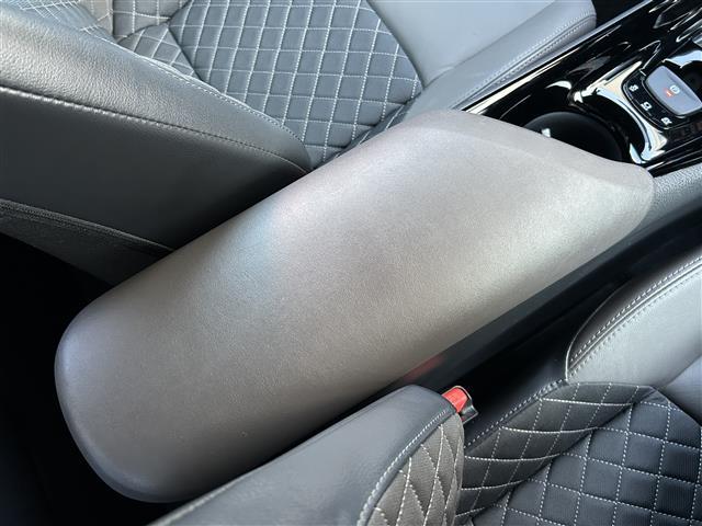 Ｃ－ＨＲ Ｇ　１オナ／純正ＤＡ／ナビＴＶキット／Ｄ毎年記録／ＥＴＣ（14枚目）