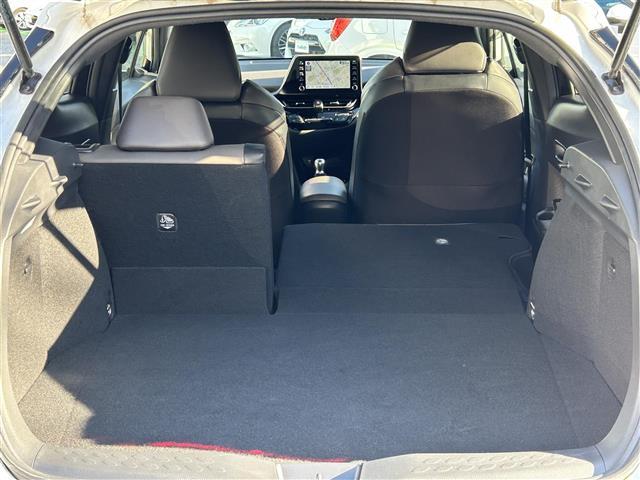 Ｃ－ＨＲ Ｇ　１オナ／純正ＤＡ／ナビＴＶキット／Ｄ毎年記録／ＥＴＣ（29枚目）