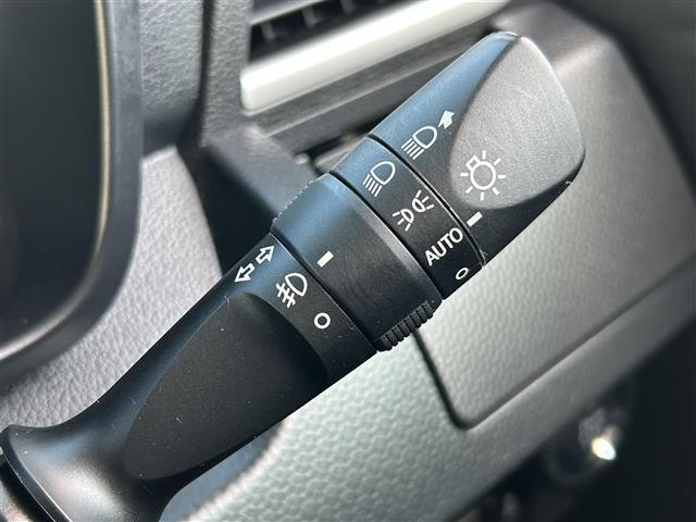 トール カスタムＧ　ＳＡＩＩ　９型ナビ／ＴＶ／ＢＴ／Ｂカメ／両側Ｐ／衝突Ｂ／ドラレコ（10枚目）