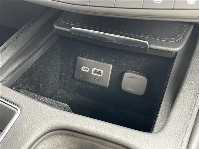 キャデラックXT4 スポーツ 1オナ/キャデラック正規D毎年記録簿/内装ライトウィート/20AW/衝突軽減/BOSEサウンド/ヘッドアップディスプレイ(23枚目)