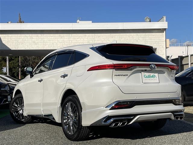 ハリアーハイブリッド Ｚ　レザーパッケージ　１オナ／調光パノラマＲ／モデリスタエアロＧＲＡＮ　ＢＬＡＺＥ　ＳＴＹＬＥ／フロントエアロＬＥＤ付／シグネチャーイルミ／パノラミックビュー／置く充電（10枚目）