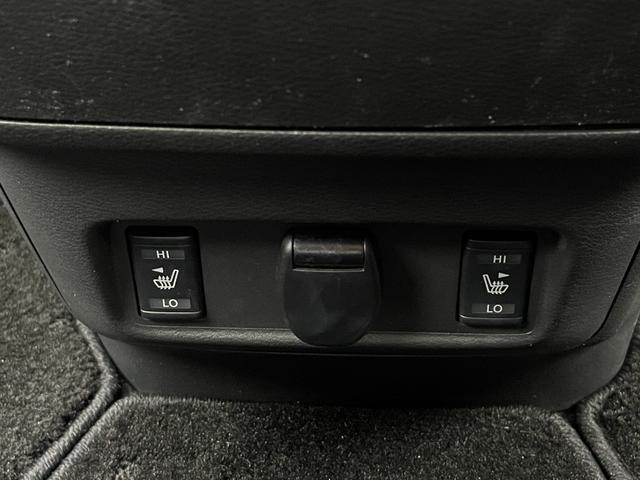 セレナ ハイウェイスターＶ　純正ナビ　フリップダウンモニター　全方位カメラ　ＣＤ／Ｂｌｕｅｔｏｏｔｈ／ＵＳＢ　ブラインドスポットアラスト　ハンドルヒーター　プロパイロット　追従付きクルーズコントロール　サマータイヤ付属（15枚目）