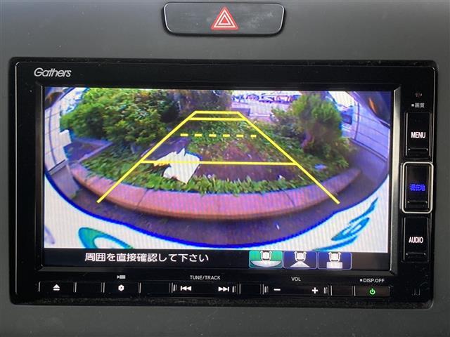 フリードハイブリッド ハイブリッド・クロスターホンダセンシング　☆ワンオーナー☆純正メモリナビ【フルセグ・ＤＶＤ再生可・ＣＤ・Ｂｌｕｅｔｏｏｔｈ】☆バックカメラ☆ビルトインＥＴＣ☆両側パワースライドドア☆ホンダセンシング【衝突軽減ブレーキ・前後誤発進（4枚目）