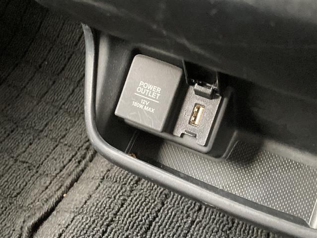 フリードハイブリッド ハイブリッド・クロスターホンダセンシング　☆ワンオーナー☆純正メモリナビ【フルセグ・ＤＶＤ再生可・ＣＤ・Ｂｌｕｅｔｏｏｔｈ】☆バックカメラ☆ビルトインＥＴＣ☆両側パワースライドドア☆ホンダセンシング【衝突軽減ブレーキ・前後誤発進（17枚目）