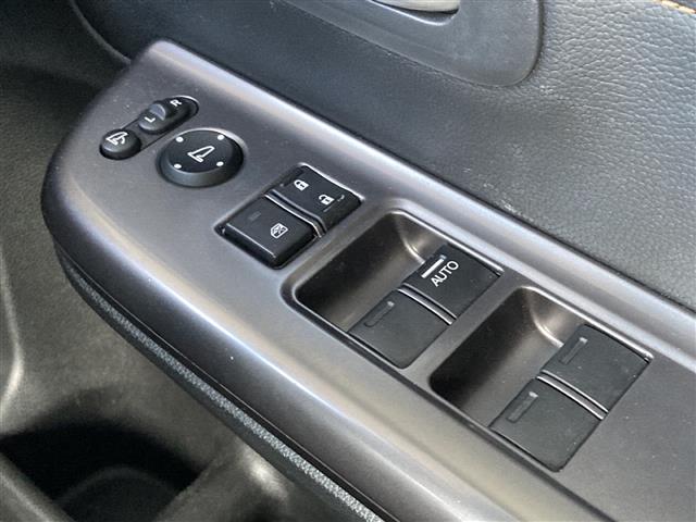 フリードハイブリッド ハイブリッド・クロスターホンダセンシング　☆ワンオーナー☆純正メモリナビ【フルセグ・ＤＶＤ再生可・ＣＤ・Ｂｌｕｅｔｏｏｔｈ】☆バックカメラ☆ビルトインＥＴＣ☆両側パワースライドドア☆ホンダセンシング【衝突軽減ブレーキ・前後誤発進（18枚目）