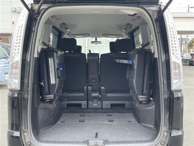 セレナ ハイウェイスターＧ　Ｓ－ハイブリッド　エアロモード　７インチ純正ナビ（ＣＤ／ＤＶＤ／フルセグ）Ｂｌｕｅｔｏｏｔｈクルーズコントロールプッシュスタートオートライトシフトロック機能ＥＴＣ純正フロアマットドアバイザー片側パワースライドドアバックカメラ（4枚目）