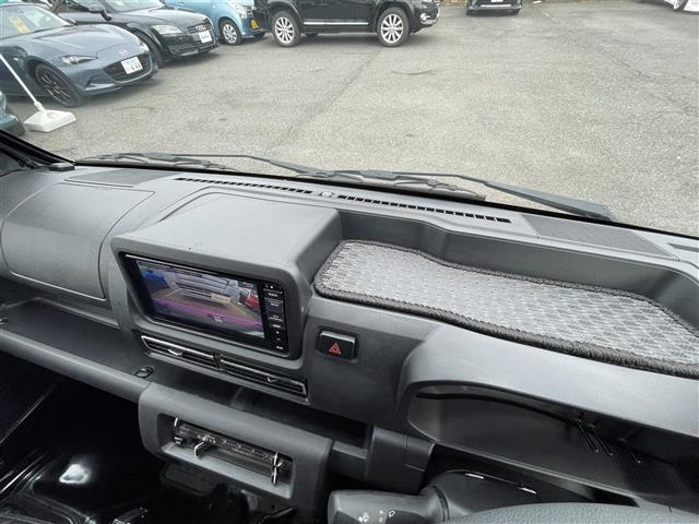 ハイゼットトラック ジャンボ　エクストラ　ナビゲーション　フルセグテレビ　ＣＤ＆ＤＶＤ　ブルートゥ―ス　ＵＳＢ接続　バックカメラ　ドライブレコーダ―　ＥＴＣ　プッシュスタート　衝突軽減ブレーキ　保証書　取扱説明書　整備手帳　スマートキーＸ２個（15枚目）